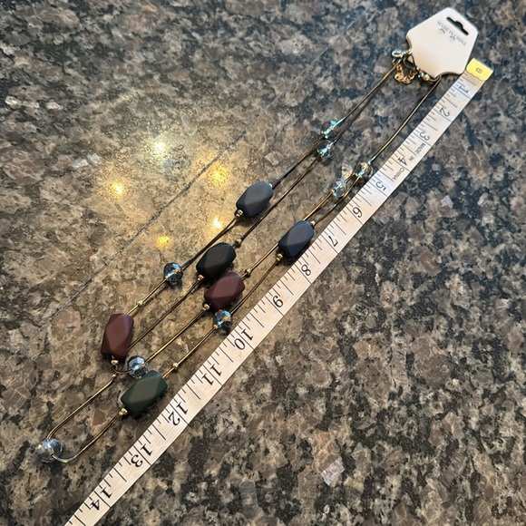 Double layered beaded necklace NWT - Picture 5 of 5